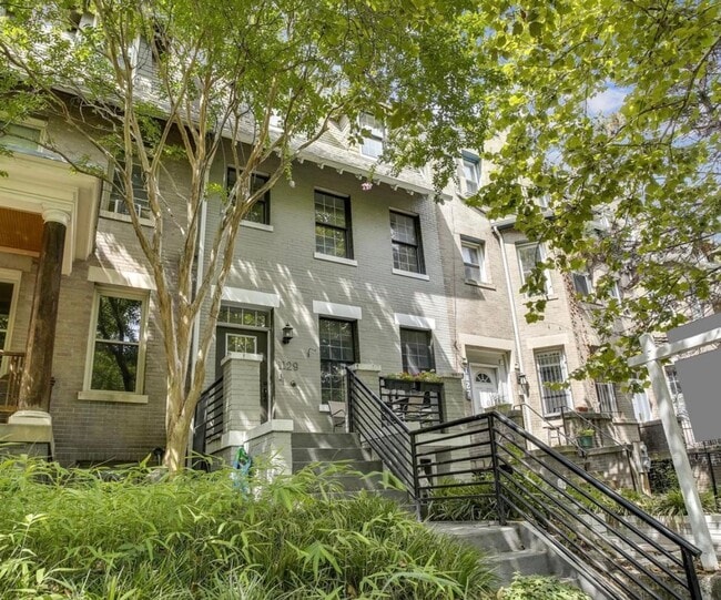 property at 1129 Columbia Rd NW