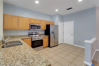 936 Hampton Cir in Naples, FL - Building Photo - Building Photo