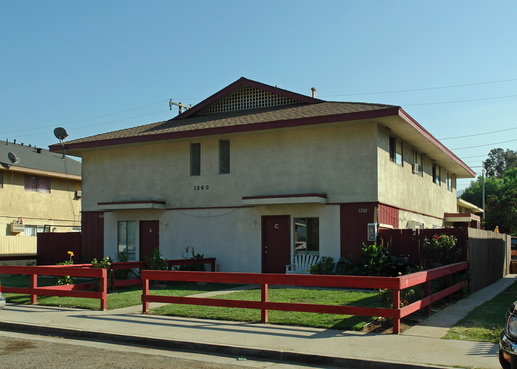 1260 W 9th St in Corona, CA - Building Photo