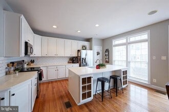 2105 Northridge Way in Phoenixville, PA - Building Photo - Building Photo