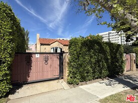 735 S Citrus Ave in Los Angeles, CA - Building Photo