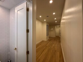 50 Grace St in Jersey City, NJ - Building Photo - Building Photo