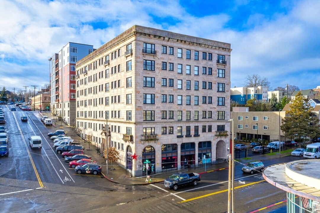 The Walker Apartments in Tacoma, WA - Building Photo