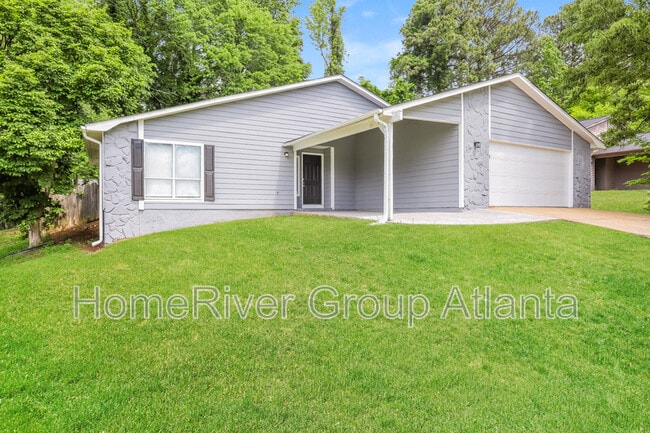 299 Park Ridge Ct in Riverdale, GA - Building Photo - Building Photo