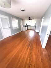 12 Willow Ln in Galveston, TX - Building Photo - Building Photo