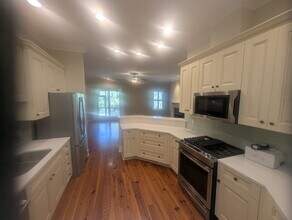 1887 Pierce St in Charleston, SC - Building Photo - Building Photo