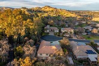 3018 Chardonnay Ct in Vacaville, CA - Building Photo - Building Photo