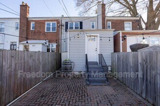 102 Lynhaven Dr in Alexandria, VA - Building Photo - Building Photo