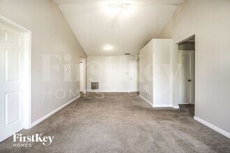 5036 Seerley Creek Rd in Indianapolis, IN - Building Photo - Building Photo