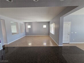 5635 Criollo Dr in Las Vegas, NV - Building Photo - Building Photo