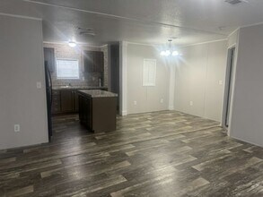 9319 Tiffany Terrace in Tampa, FL - Building Photo - Building Photo