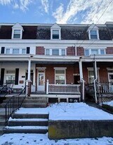 520 W Frederick St in Lancaster, PA - Building Photo