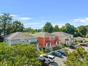 833 Arbor Lake Dr in Crestview, FL - Building Photo - Building Photo