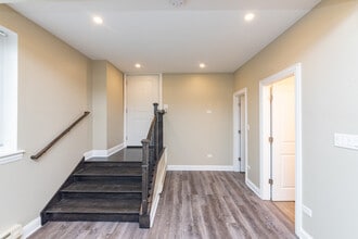 1511 W Albion Ave in Chicago, IL - Building Photo - Building Photo