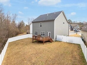 1741 Timber Creek Rd NE in Cleveland, TN - Foto de edificio - Building Photo