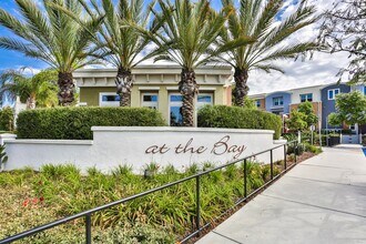 3542 Shoreline Bluff Lane in San Diego, CA - Foto de edificio - Building Photo