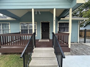 7811 Helmers St in Houston, TX - Building Photo - Building Photo