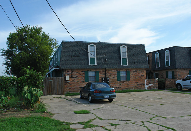 4117 Utica St in Metairie, LA - Foto de edificio - Building Photo