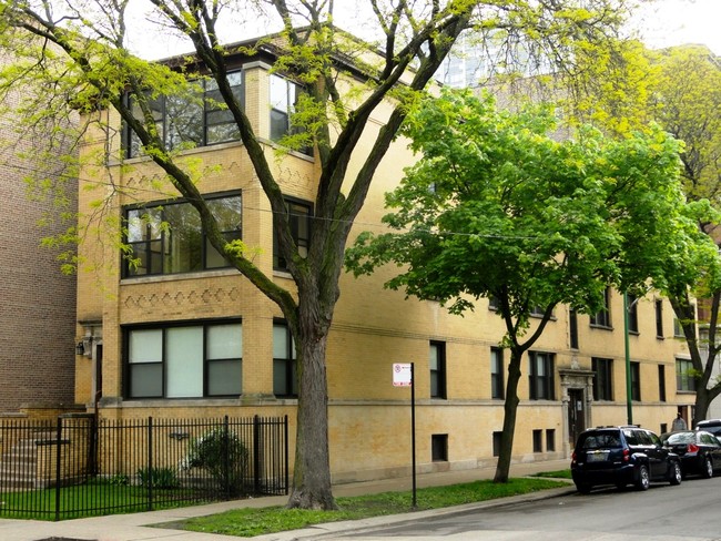 5401 N Winthrop Ave in Chicago, IL - Building Photo - Building Photo