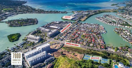 7000 Hawaii Kai Drive in Honolulu, HI - Building Photo - Building Photo