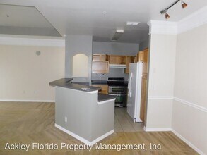 3209 Parkchester Square Blvd-Unit -#304 in Orlando, FL - Building Photo - Building Photo