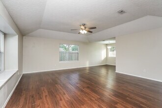 21035 Rivershadows Ln in Spring, TX - Building Photo - Building Photo