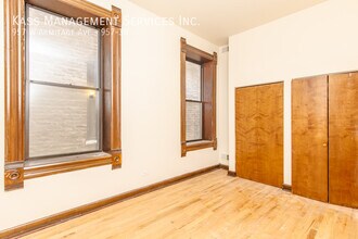 957 W Armitage Ave in Chicago, IL - Building Photo - Building Photo
