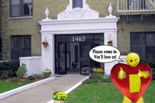 Pineda Apartments in Elizabeth, NJ - Building Photo