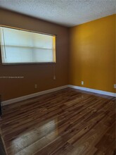 6150 NW 62nd St in Tamarac, FL - Building Photo - Building Photo