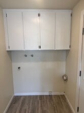 3007-3009 Juanipero Way in Medford, OR - Building Photo - Building Photo