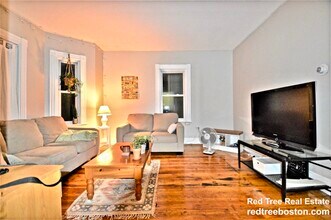 201 Hillside St, Unit 1 in Boston, MA - Building Photo - Building Photo