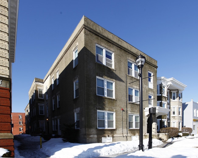 288 Washington St in Salem, MA - Foto de edificio - Building Photo