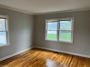 1643 5th St E in St. Paul, MN - Building Photo - Building Photo