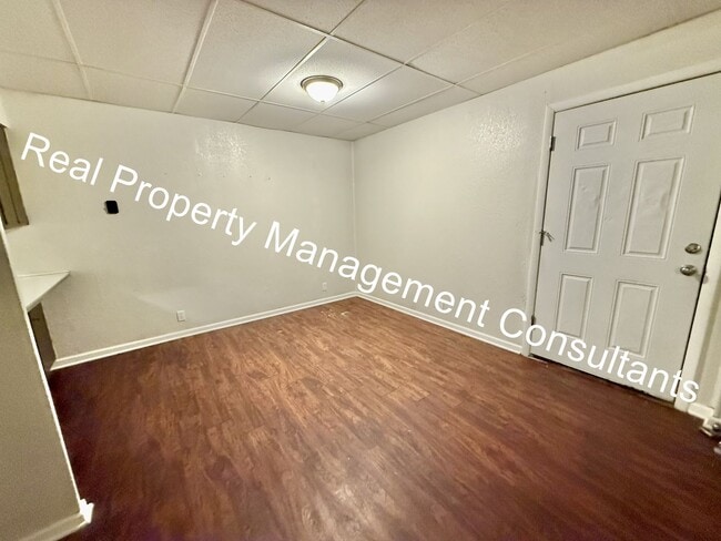 1412 Cherokee St in Leavenworth, KS - Building Photo - Building Photo