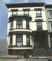 1325 Pacific St Apartments