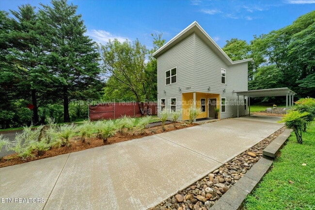 property at 1327 Brown Ave