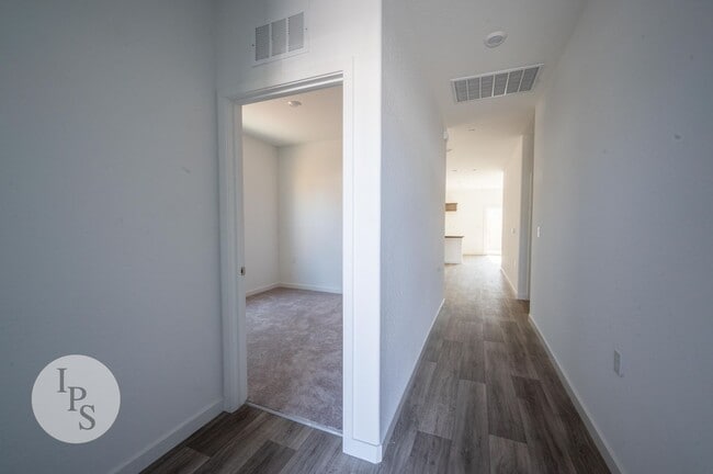 2812 N Janice Ave in Fresno, CA - Building Photo - Building Photo