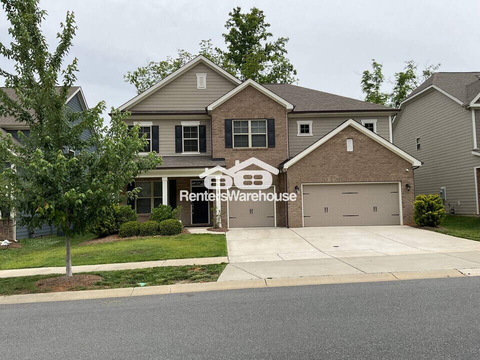 11208 Irwin Oak Pl in Matthews, NC - Building Photo