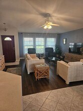 149 Sea Hawk Dr in Daytona Beach, FL - Building Photo - Building Photo