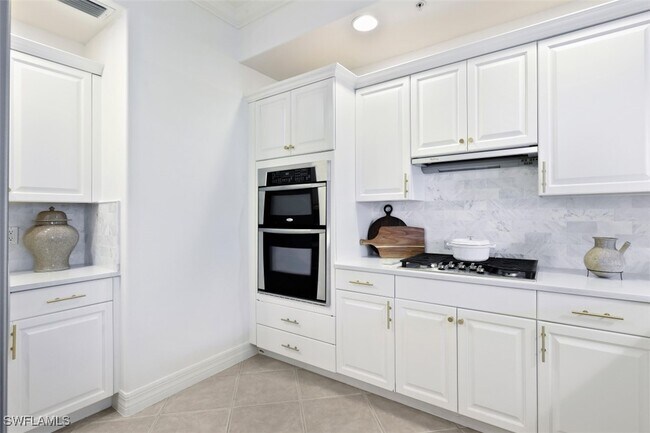 property at 10731 Mirasol Dr