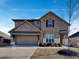 1504 Smoke Signal Ln in Weatherford, TX - Building Photo