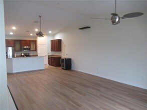 8727 Karpeal Dr in Sarasota, FL - Building Photo - Building Photo