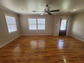 2115 Avenue O in Galveston, TX - Building Photo - Building Photo