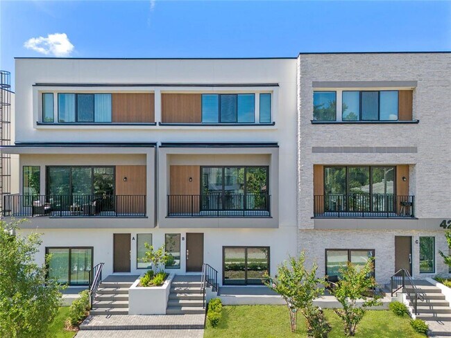 42 W Harding St in Orlando, FL - Building Photo - Building Photo