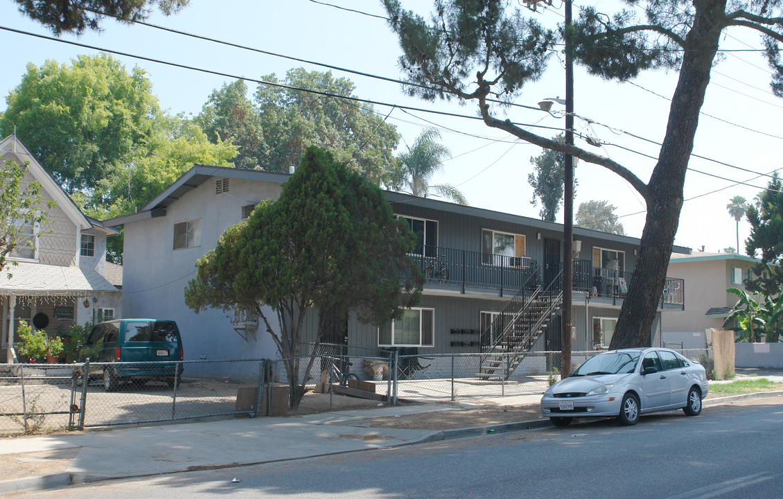 3490 Kansas Ave in Riverside, CA - Building Photo