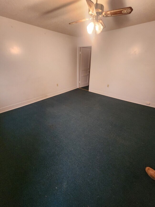 610 N Main St in Searcy, AR - Foto de edificio - Building Photo