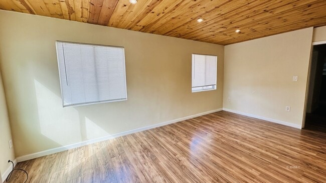 54141 Pine Crest Ave in Idyllwild, CA - Building Photo - Building Photo