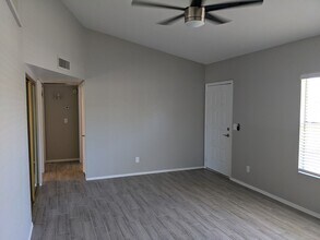 7231 W Sierra St in Peoria, AZ - Building Photo - Building Photo