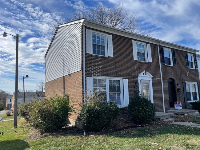 property at 2468 Woodhill Dr