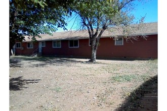 110 Waco Ave in Lubbock, TX - Building Photo - Building Photo